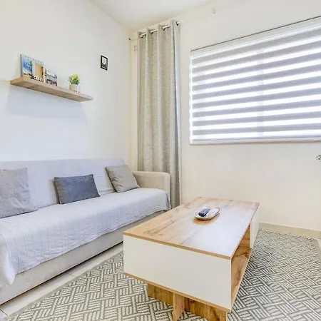 Vb8 - Beautiful Apt In Gzira