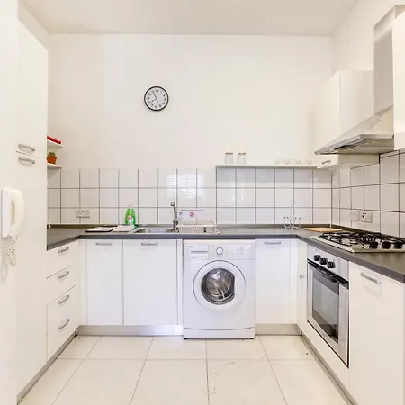 Vb8 - Beautiful Apt In Apartment *
